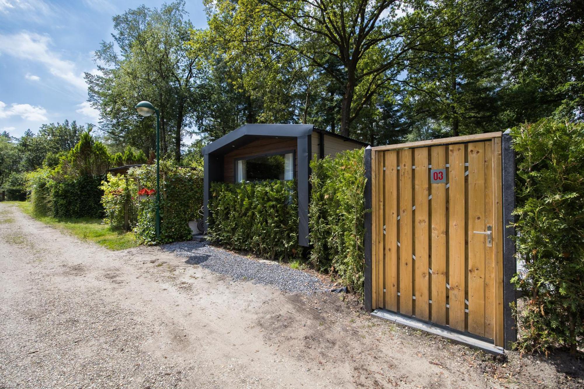 Veluwe Hoenderloo Luxury Chalet With Private Sauna And Hot Tub - Swimming Pool Tennis Court Supermarket Bowling Alley Theatre And Entertainment For Children Exteriör bild