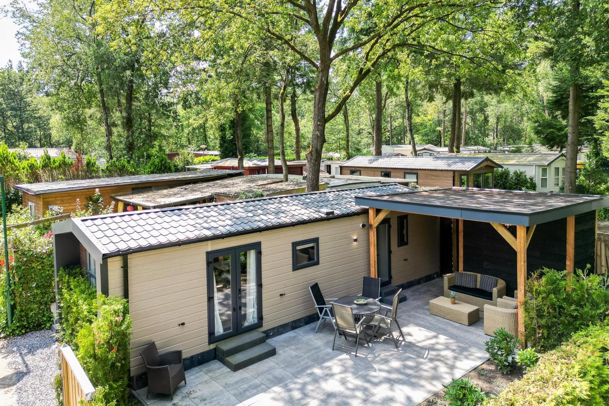 Veluwe Hoenderloo Luxury Chalet With Private Sauna And Hot Tub - Swimming Pool Tennis Court Supermarket Bowling Alley Theatre And Entertainment For Children Exteriör bild