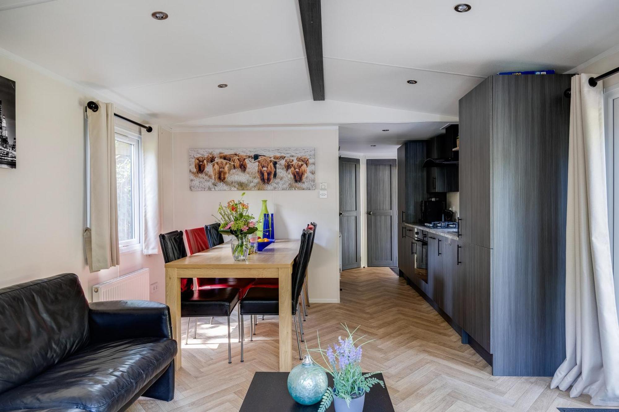 Veluwe Hoenderloo Luxury Chalet With Private Sauna And Hot Tub - Swimming Pool Tennis Court Supermarket Bowling Alley Theatre And Entertainment For Children Exteriör bild