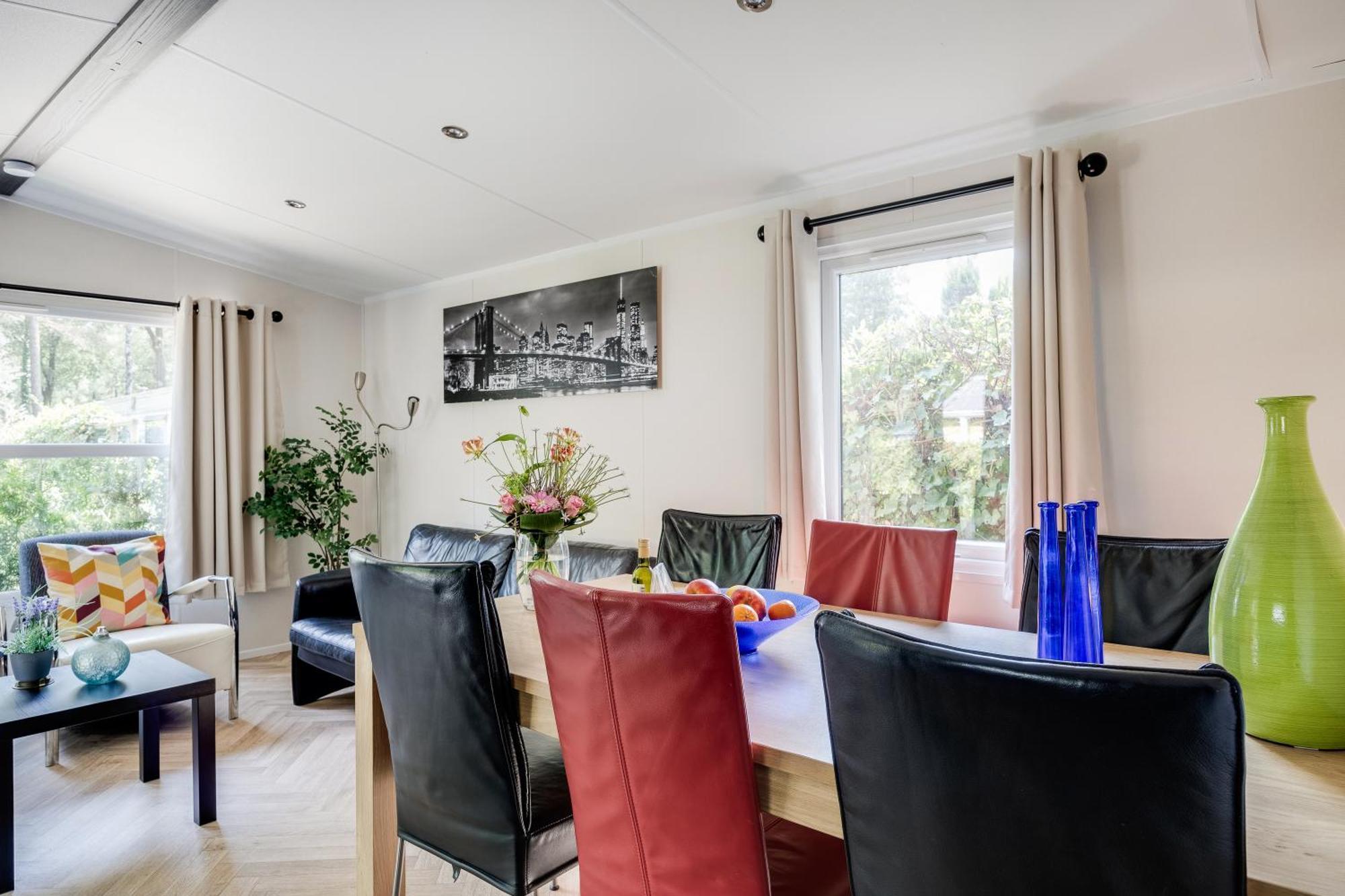 Veluwe Hoenderloo Luxury Chalet With Private Sauna And Hot Tub - Swimming Pool Tennis Court Supermarket Bowling Alley Theatre And Entertainment For Children Exteriör bild